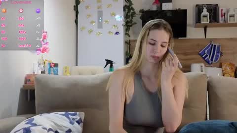 Snapshot of ms_foryou chatting on March 2, 3:31 pm Ms ForYOU online show from March 2, 3:31 pm