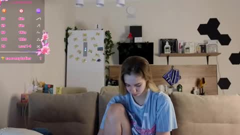 Snapshot of ms_foryou chatting on March 2, 1:37 am Ms ForYOU online show from March 2, 1:37 am