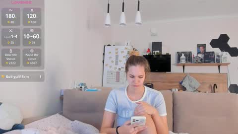 Snapshot of ms_foryou chatting on September 12, 4:13 am Ms ForYOU online show from September 12, 4:13 am