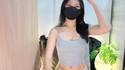 ms shye online show from May 17, 8:57 am