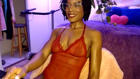 CocoSage online show from November 28, 1:52 am