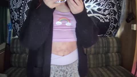 Mallow online show from December 4, 4:38 pm