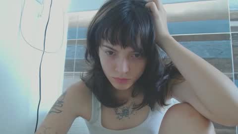   online show from September 13, 3:20 pm