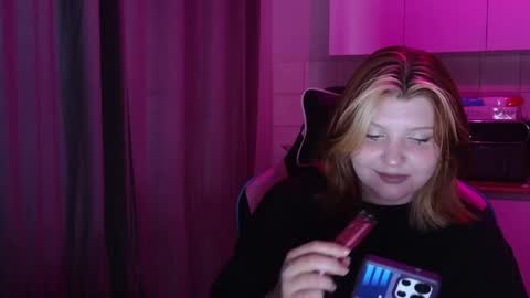 Milana online show from June 1, 2:41 pm