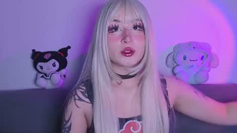 kimi- independent model online show from July 25, 12:06 am