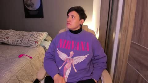 VALENTINA Luna  online show from March 9, 8:40 am