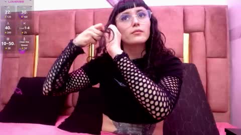Snapshot of mxlvixje chatting on September 17, 4:10 am SOFIA online show from September 17, 4:10 am