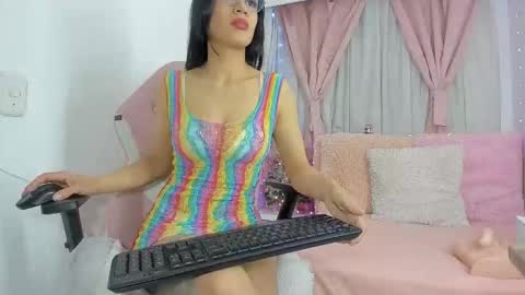 my_brunetteee online show from December 20, 3:10 am