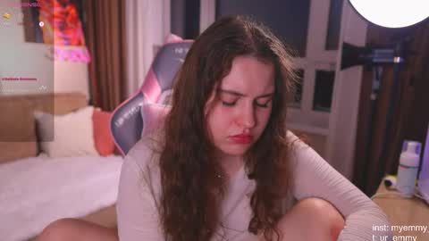 Emmy online show from December 21, 10:41 am