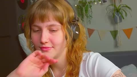  PARIS   online show from October 28, 11:31 pm