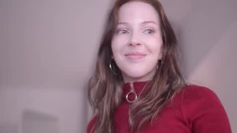 Snapshot of my_stella chatting on September 26, 4:59 pm STELLA Im here today online show from September 26, 4:59 pm