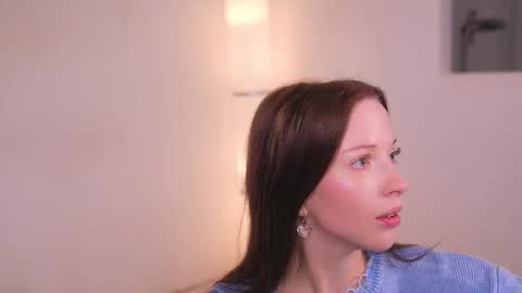Snapshot of my_stella chatting on October 5, 7:30 pm STELLA Im here today online show from October 5, 7:30 pm