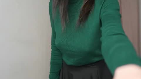 STELLA online show from November 21, 7:49 pm