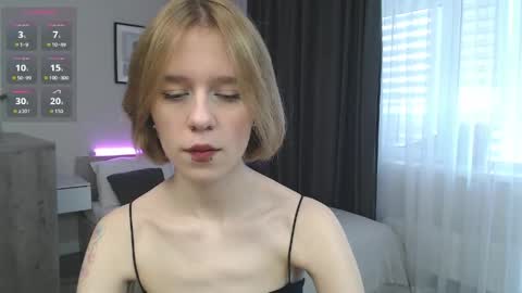 Lana online show from June 8, 11:11 am