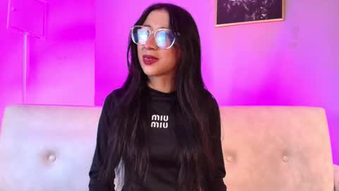 Milly Cute online show from January 11, 7:30 pm