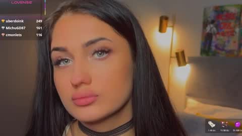 Hecate online show from November 2, 10:29 am