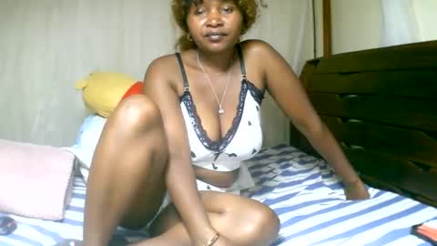 linda online show from January 24, 8:02 am