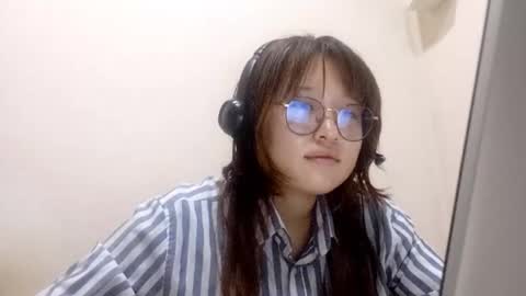 Chloe online show from October 20, 6:33 pm