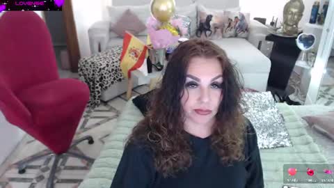 Myrna Sessions online show from July 20, 8:31 pm