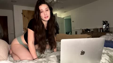 mysteriousmadam_ online show from March 4, 12:39 am