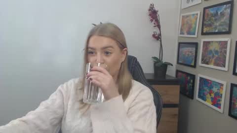 Erica online show from September 29, 7:57 am