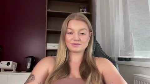 Erica online show from July 6, 12:10 pm
