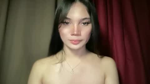 UR GIRL NEXTDOOR online show from February 4, 5:49 pm