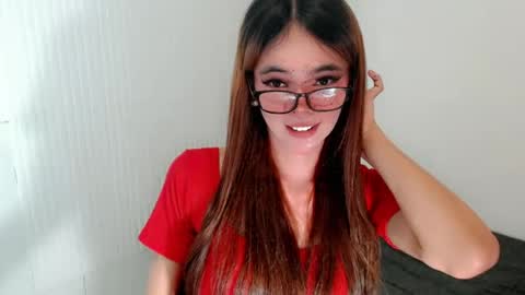 Krestine Mae online show from July 15, 12:15 am