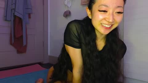 Snapshot of mysweetsofie1 chatting on February 27, 12:32 am MySweetSofie online show from February 27, 12:32 am