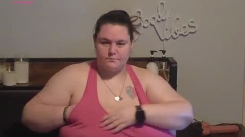 Mzjuicybootay online show from January 7, 11:46 am