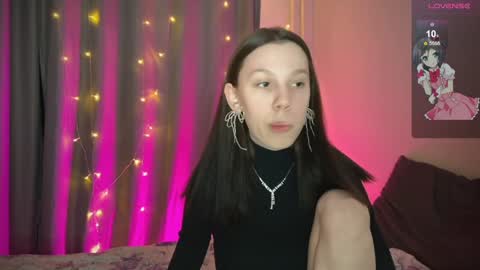 Snapshot of na_prikole_ chatting on February 7, 9:15 pm Vanessa and Julia  online show from February 7, 9:15 pm