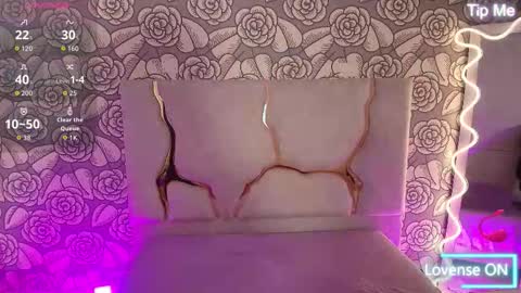Snapshot of naanaky_tay chatting on September 28, 12:10 pm TARA online show from September 28, 12:10 pm