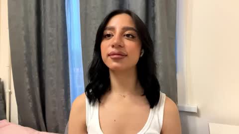 Leya online show from May 24, 1:21 pm
