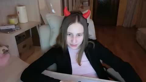 naebina online show from September 25, 9:41 am