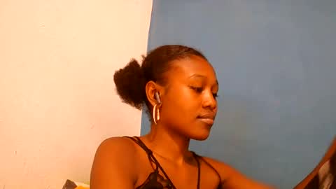 nah296652 online show from July 13, 8:53 pm