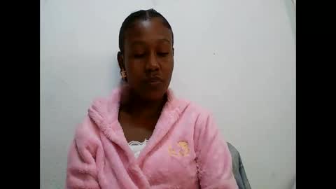 nah296652 online show from June 11, 5:37 am