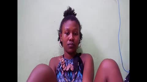 nah296652 online show from May 10, 12:29 pm