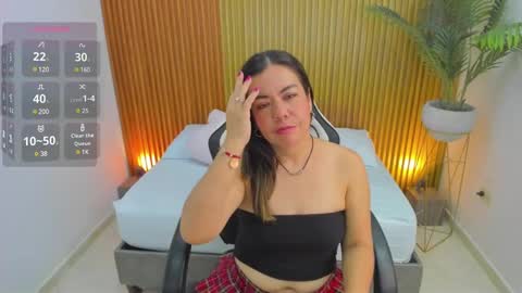 N A H I A online show from February 20, 2:40 am