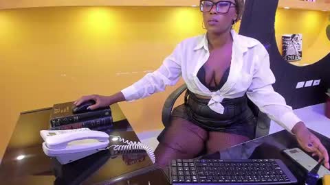     online show from July 24, 12:25 pm