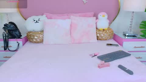 Snapshot of nahiarareina chatting on October 21, 1:04 pm NahiaraReina online show from October 21, 1:04 pm