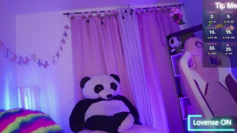 nahomy 2308 online show from April 20, 11:46 am