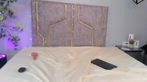 nahomycarterr online show from November 7, 9:09 pm