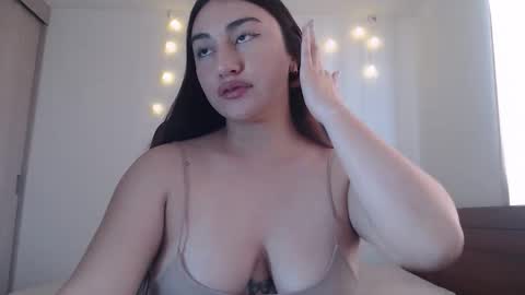 Nala online show from November 7, 9:20 pm