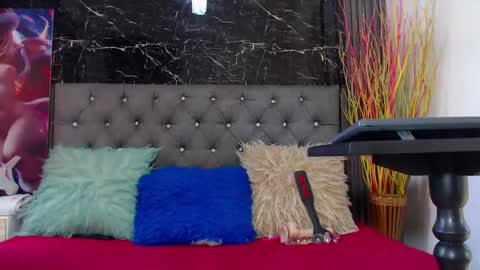 NALAROY online show from January 6, 1:41 pm