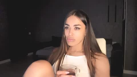 Lady online show from June 25, 7:04 pm
