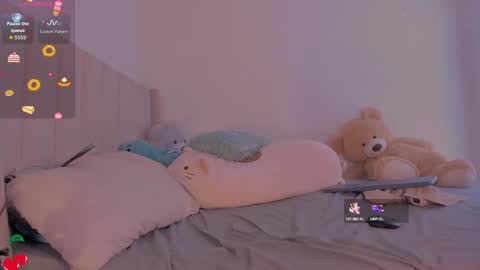 Snapshot of namibergman_ chatting on September 25, 10:51 pm N A M I - OF namibergmant online show from September 25, 10:51 pm