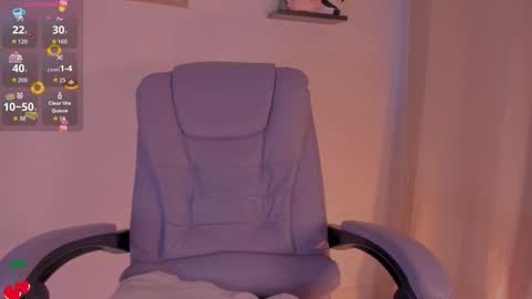 Snapshot of namibergman_ chatting on September 10, 11:05 pm N A M I - OF namibergmant online show from September 10, 11:05 pm