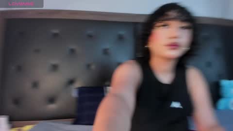 namithomson online show from January 22, 4:55 am