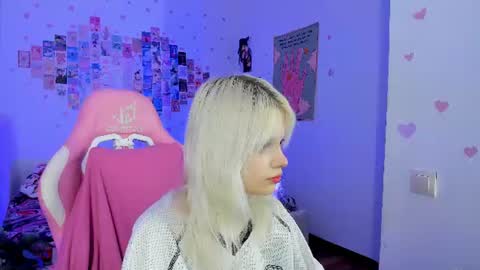 Nana online show from July 28, 3:21 pm