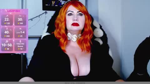 Snapshot of nanalagloss chatting on February 4, 3:04 pm NanaLaGloss online show from February 4, 3:04 pm